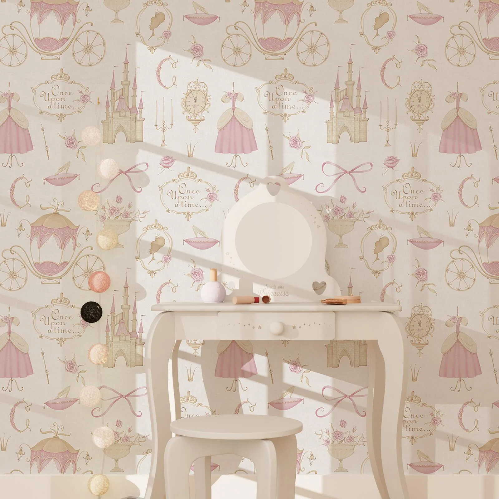 ROSALY LAND - Image 2